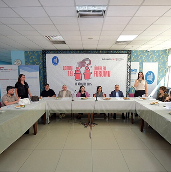 Genç ve Kadın Liderler Forumu yapıldı.