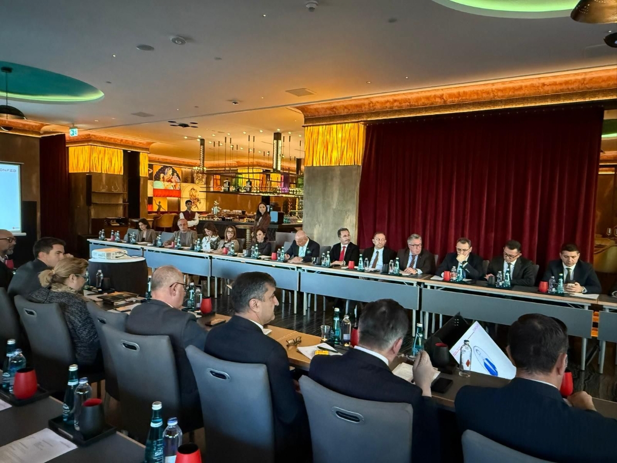 TÜRKONFED YÖNETİM KURULU TOPLANTISI