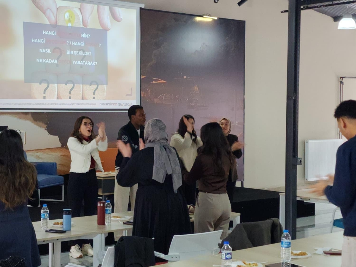 SAMSUN SAMİKAD VE SAMSUN ÜNİVERSİTESİ EV SAHİPLİĞİNDE MENTORX CONNECT BULUŞMASI